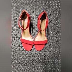 Paycee two-piece dress heel